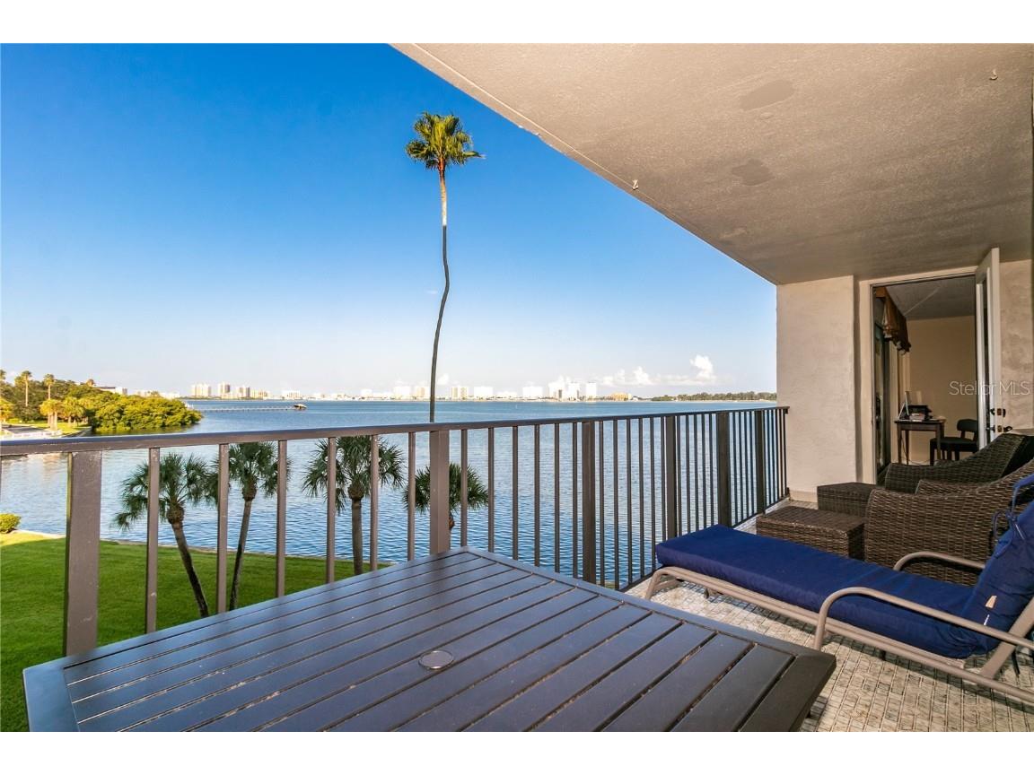 100 Oakmont Lane #410 Belleair FL 33756 - INTRACOASTAL U8136104 image1