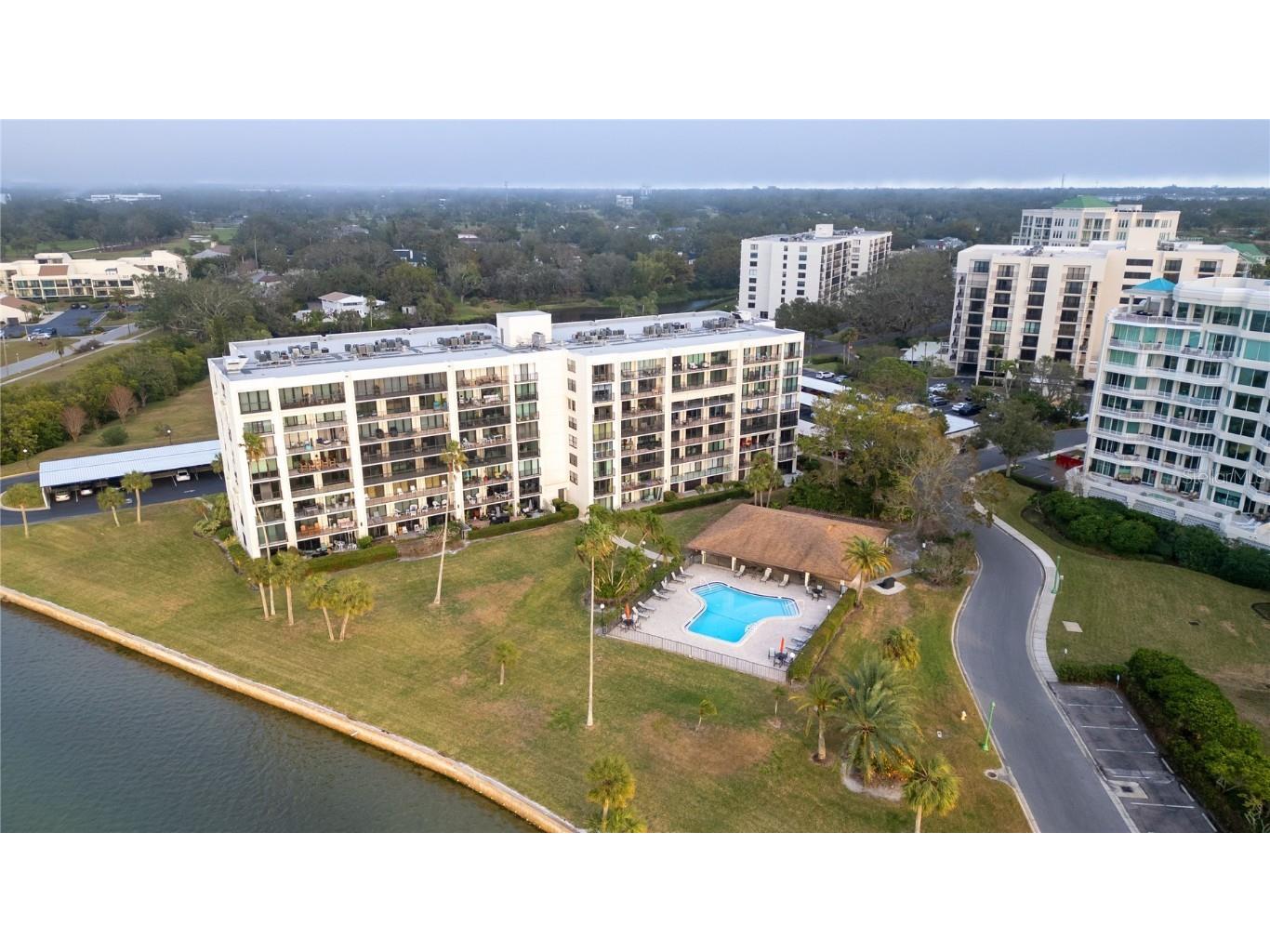 100 Oakmont Lane #605 Belleair FL 33756 TB8352097 image2