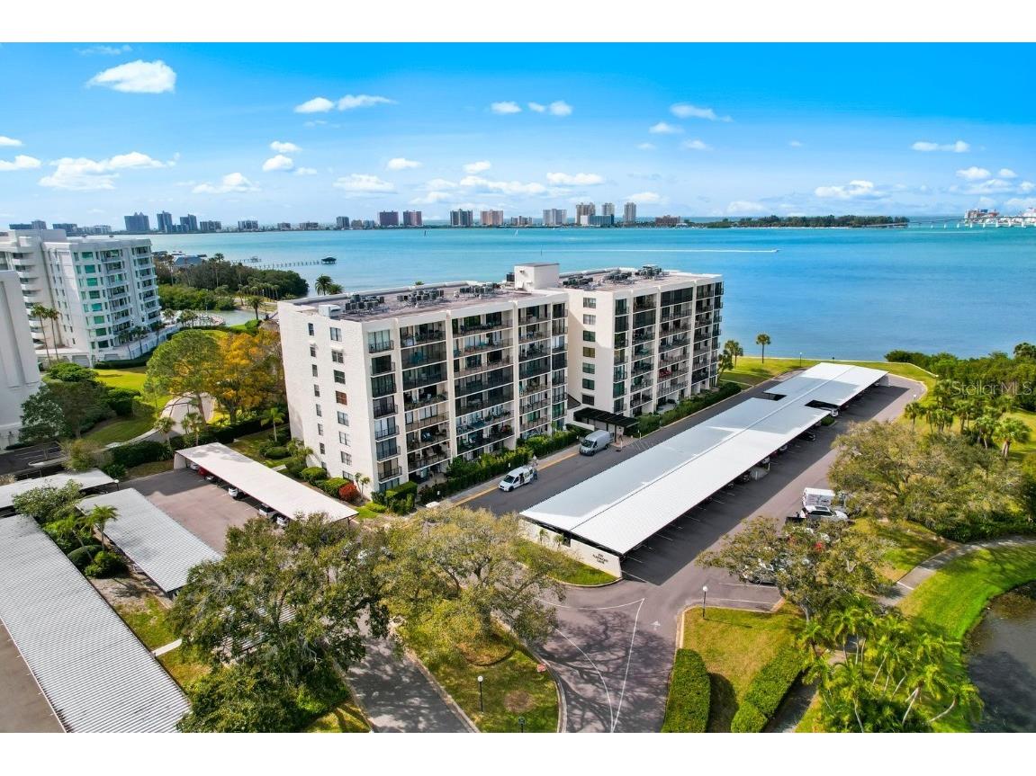 100 Oakmont Lane #806 Belleair FL 33756 U8189449 image1