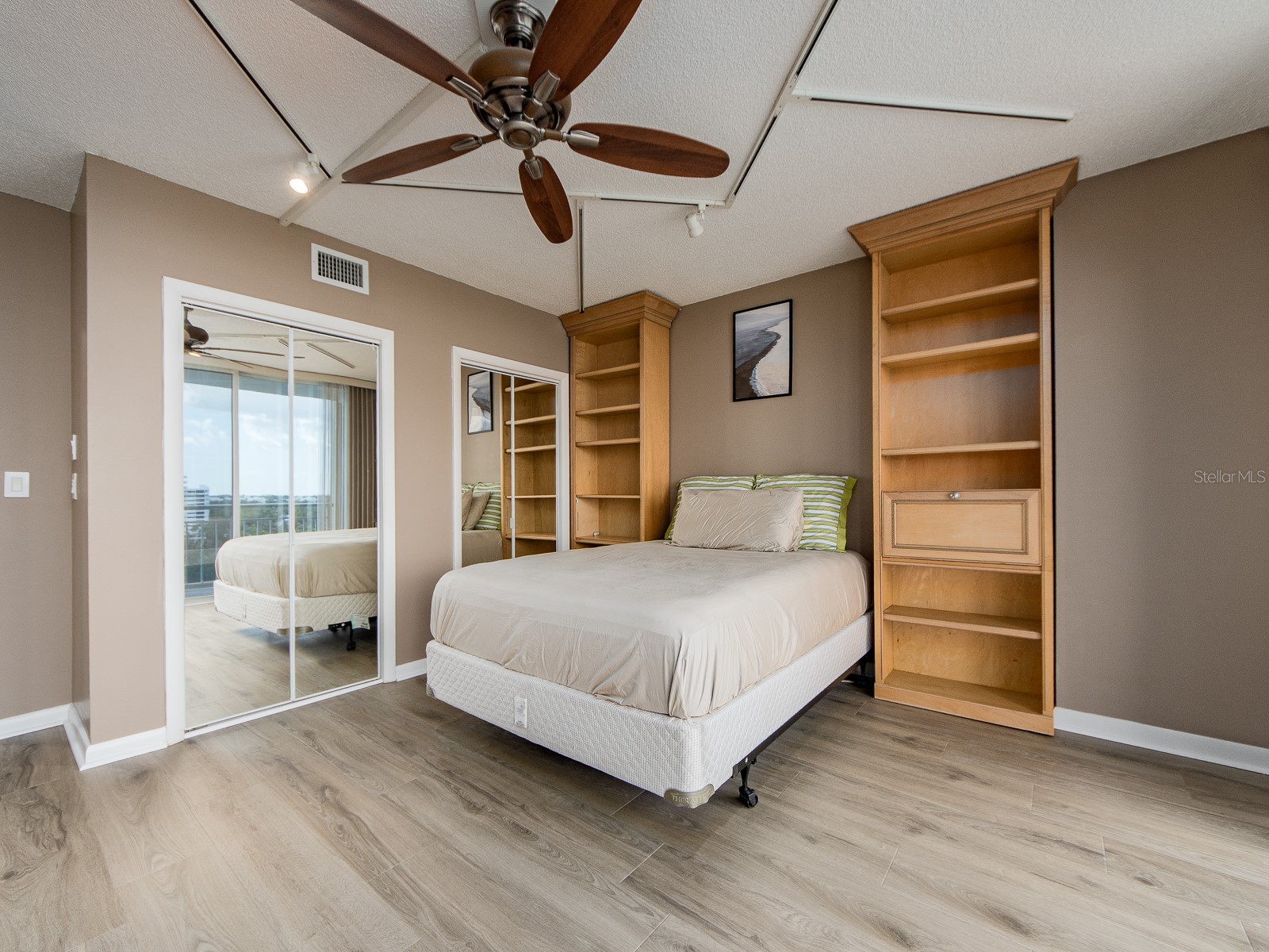 100 Pierce Street #1205 Clearwater FL 33756 TB8490935 image42