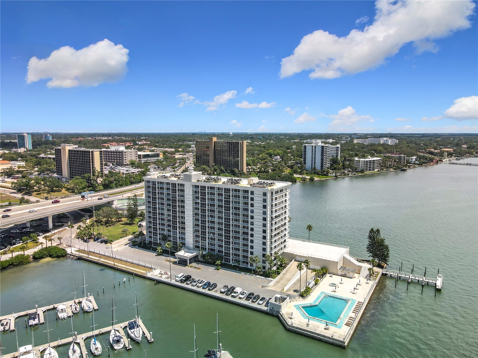 100 Pierce Street #910 Clearwater FL 33756 TB8472144 image1