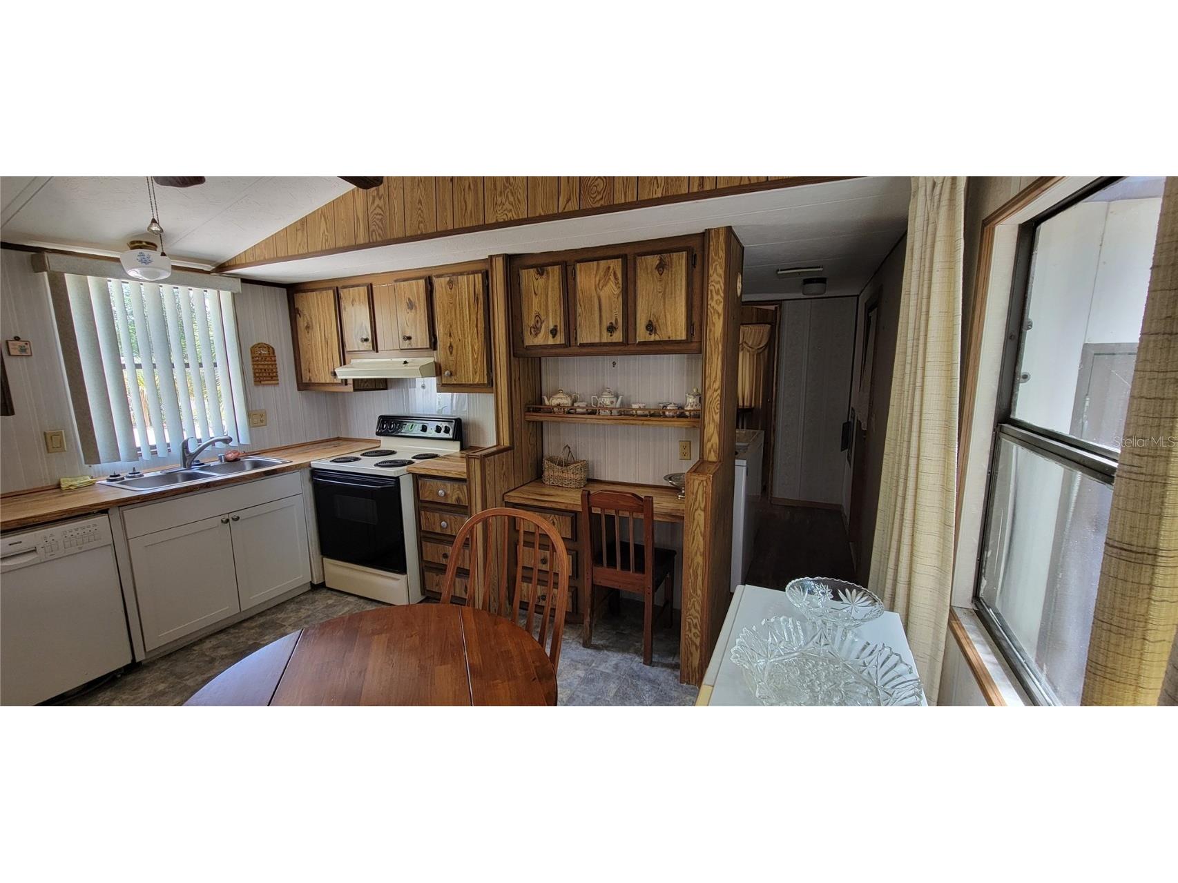 100 Pine Drive Kenansville FL 34739 - LAKE MARION S5126341 image18