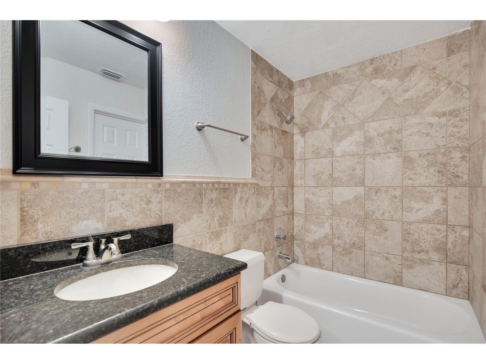 100 Reserve Circle #104 Oviedo FL 32765 O6384229 image12