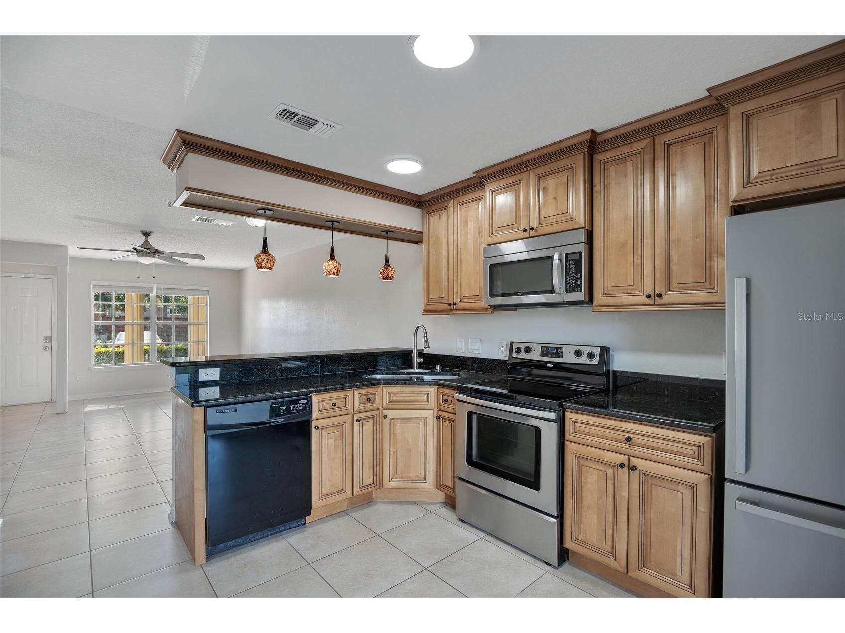 100 Reserve Circle #104 Oviedo FL 32765 O6384229 image8