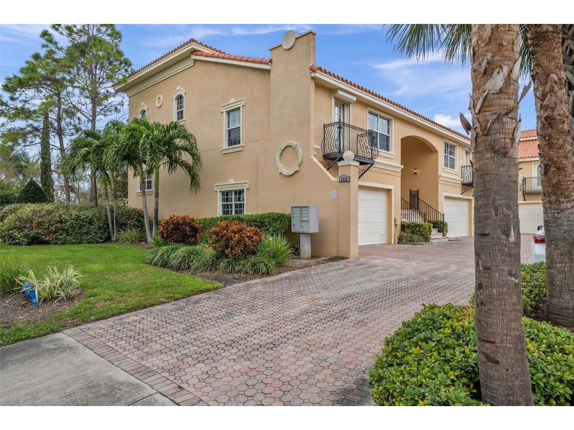 100 Ricardo Way NE #2 Saint Petersburg FL 33704 U8222701 image1