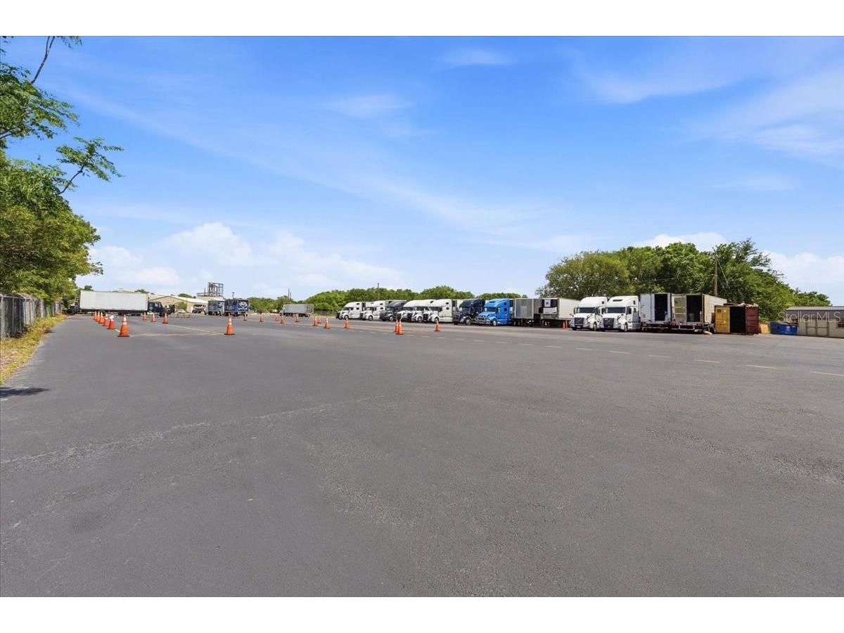 100 S Airport Road Lake Wales FL 33859 S5147981 image25