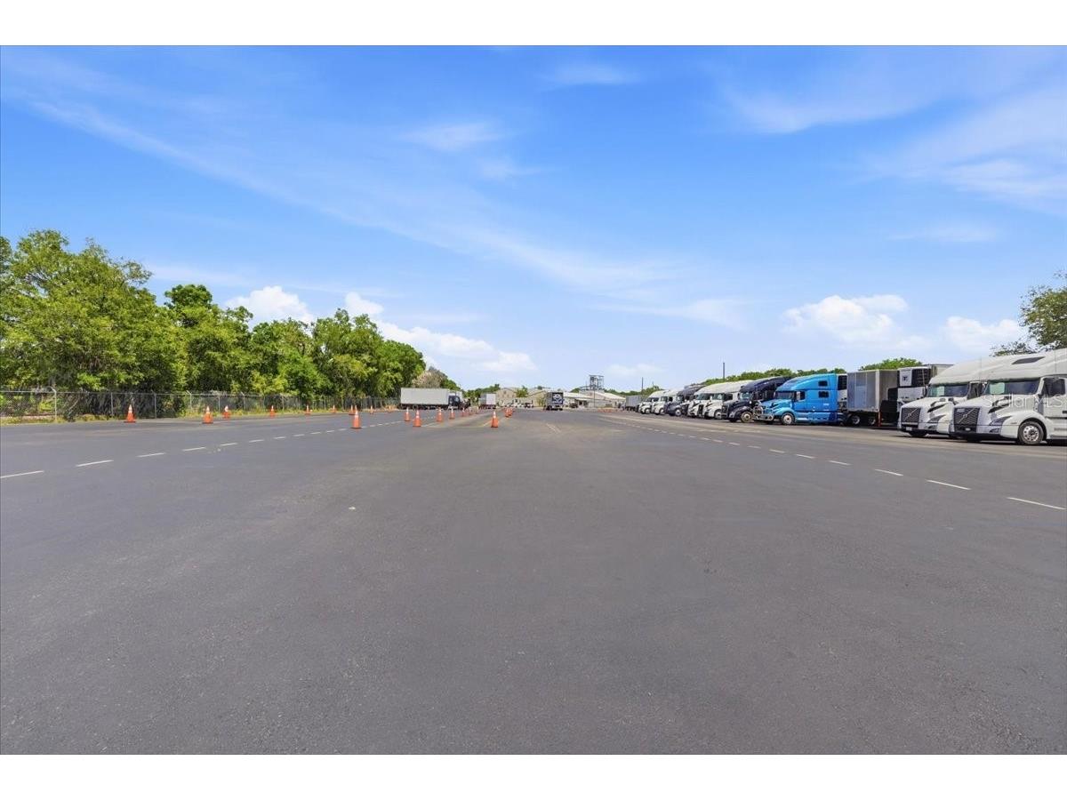 100 S Airport Road Lake Wales FL 33859 S5147981 image26