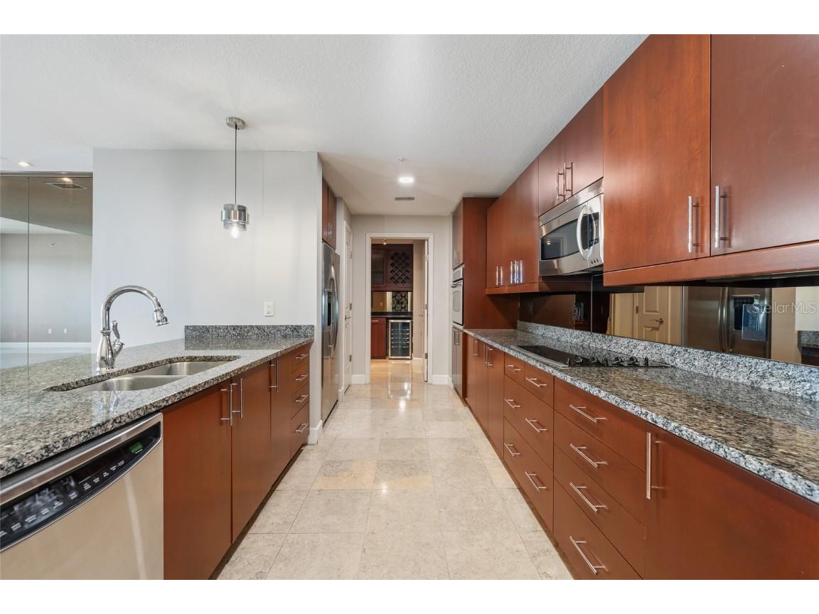 100 S Eola Drive #1205 Orlando FL 32801 O6347526 image4