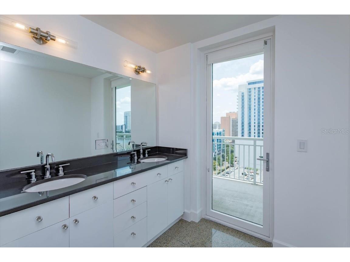 100 S Eola Drive #1401 Orlando FL 32801 - LAKE EOLA O6317090 image19