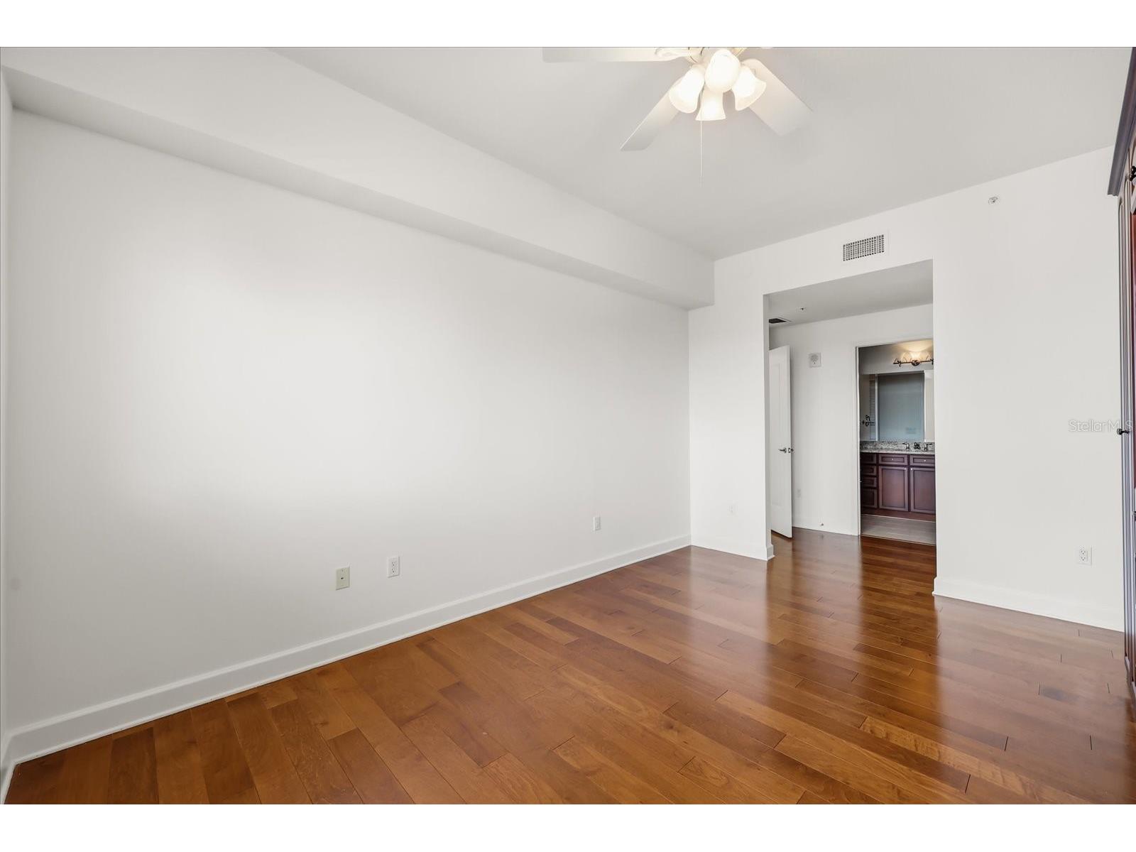 100 S Eola Drive #1605 Orlando FL 32801 - LAKE EOLA O6397278 image19