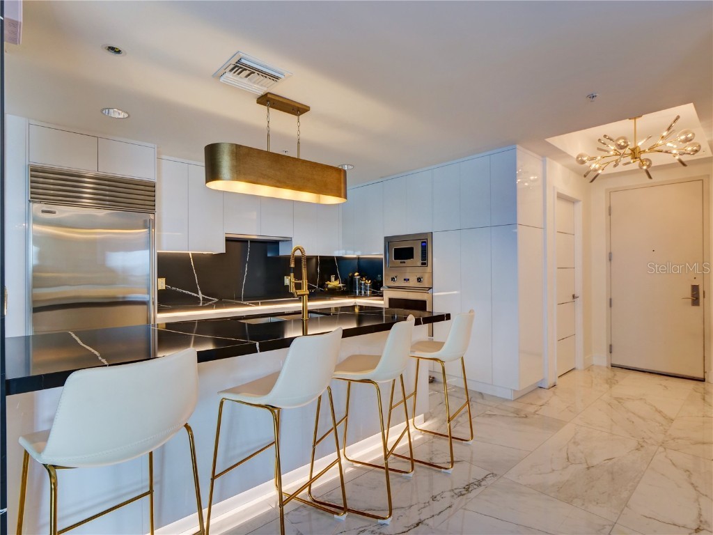 100 S Eola Drive #1710 Orlando FL 32801 - LAKE EOLA O6362308 image5