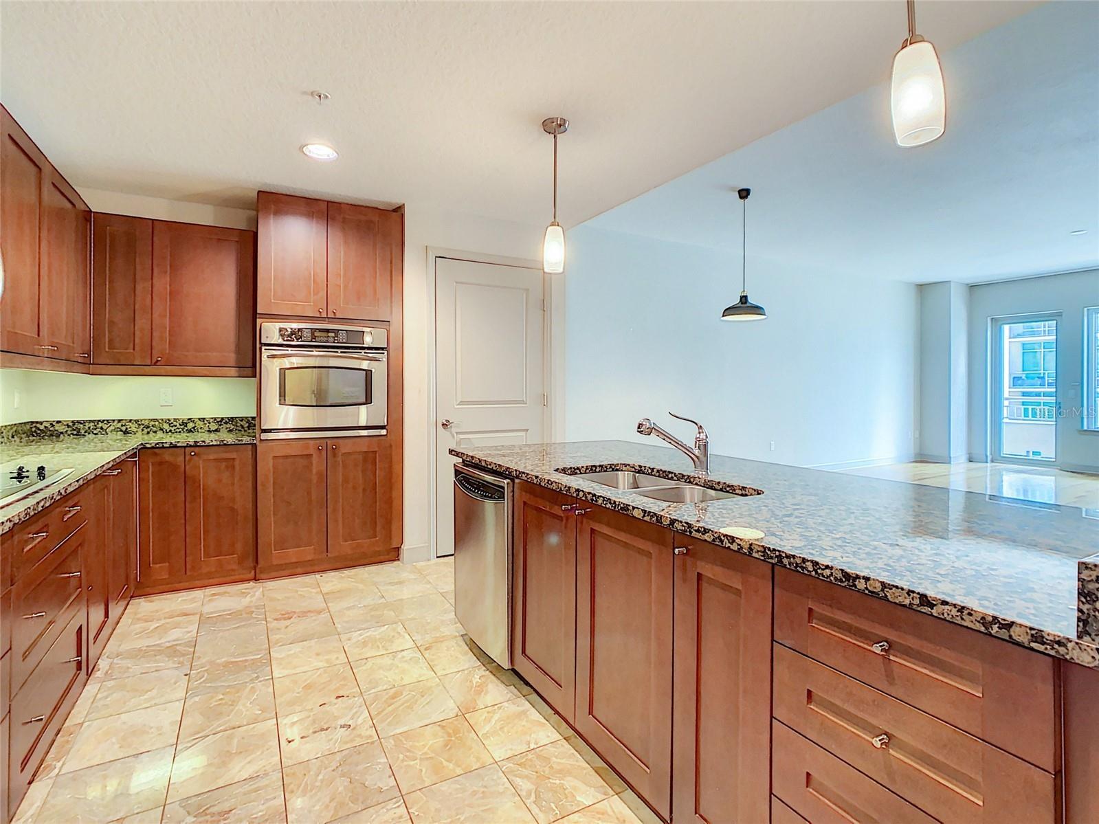 100 S Eola Drive #607 Orlando FL 32801 O6402635 image15