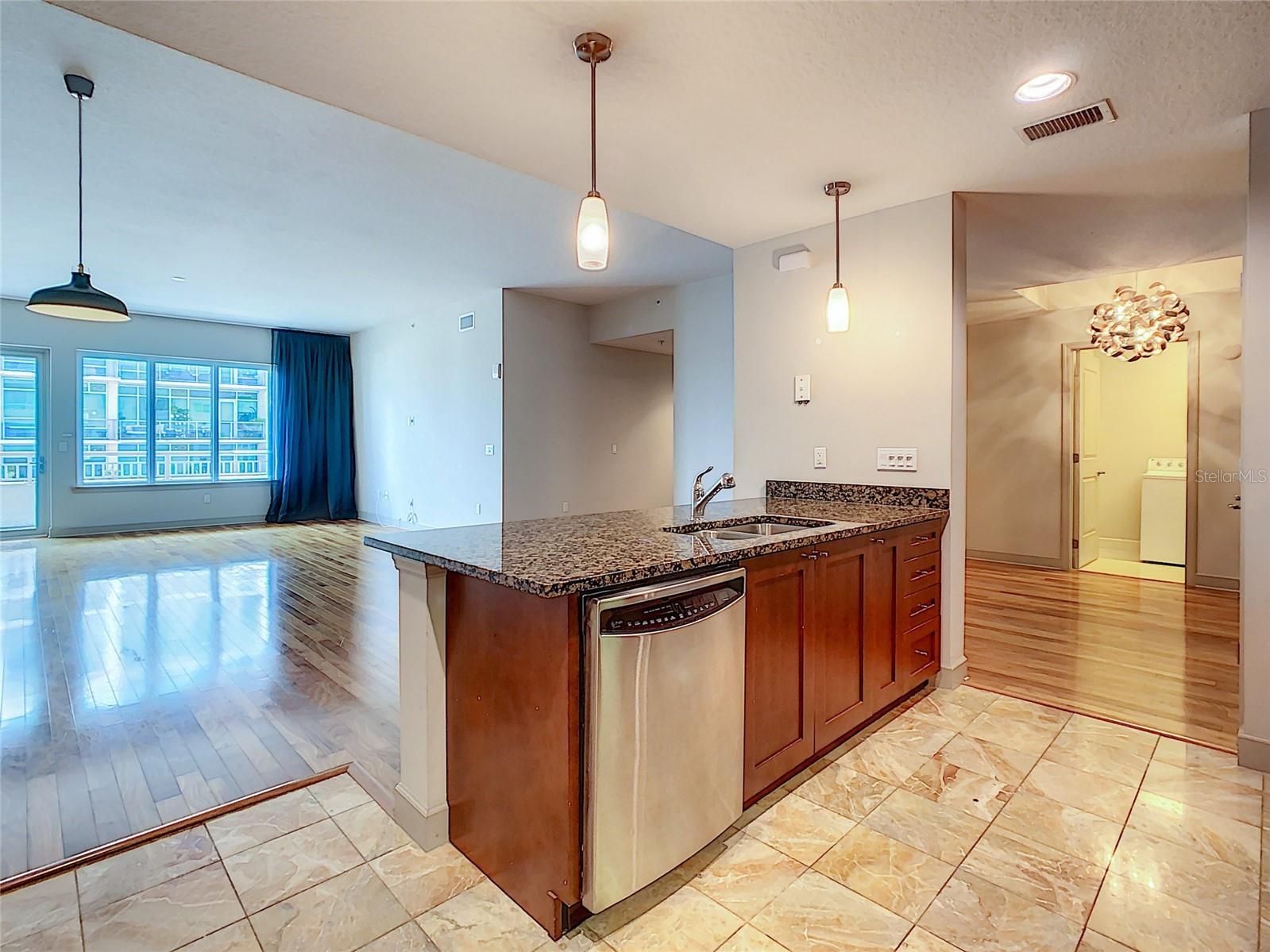 100 S Eola Drive #607 Orlando FL 32801 O6402635 image17