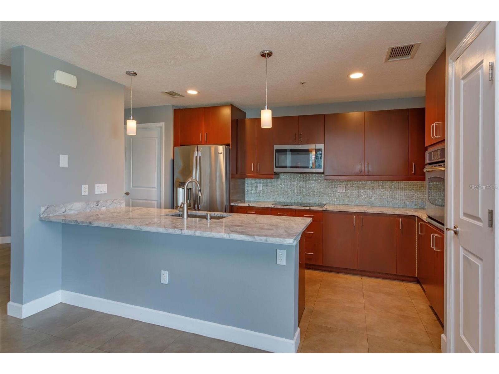 100 S Eola Drive #609 Orlando FL 32801 O6389895 image4