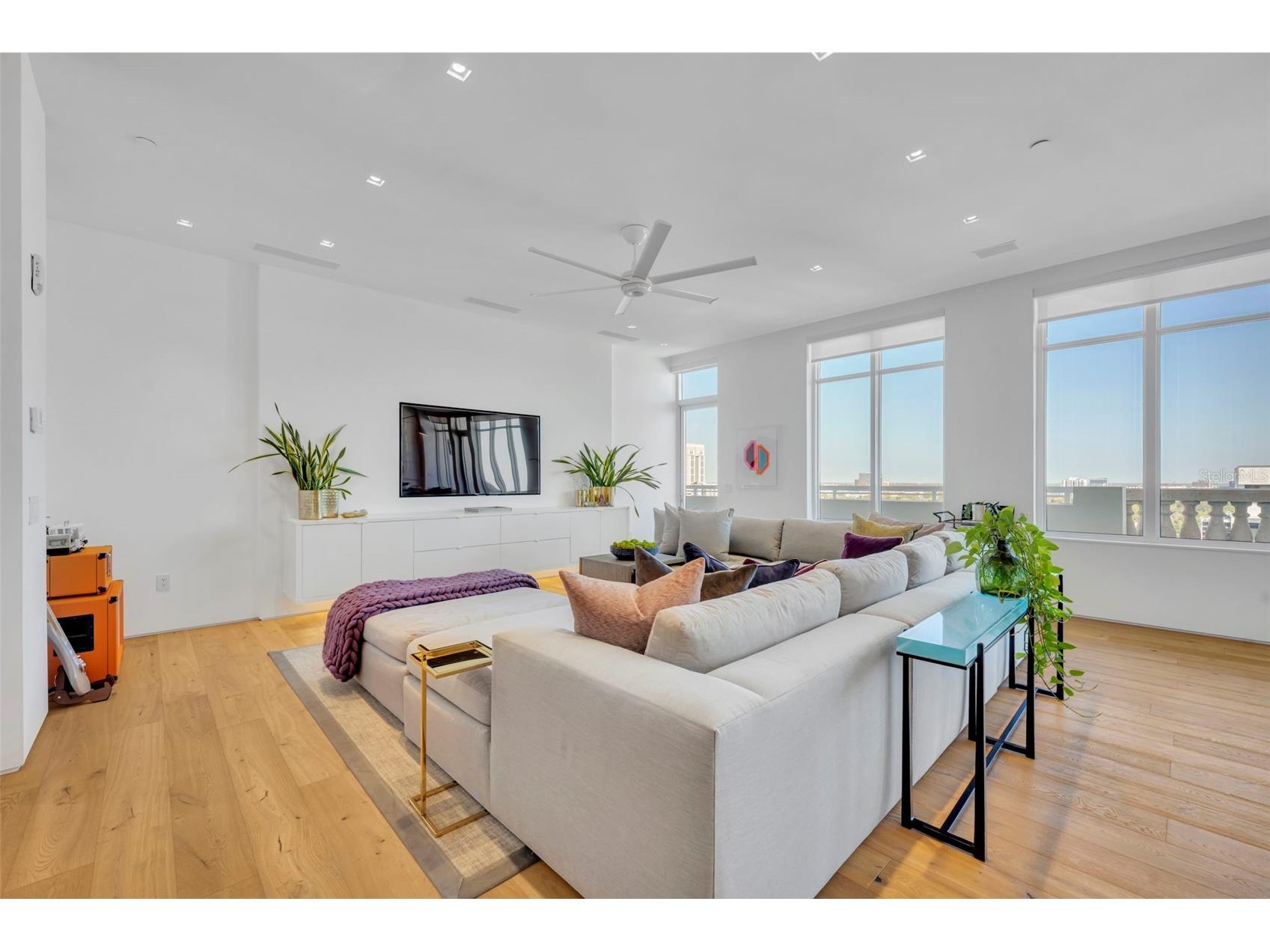 100 S Eola Drive #PH 116 Orlando FL 32801 - LAKE EOLA O6391143 image4