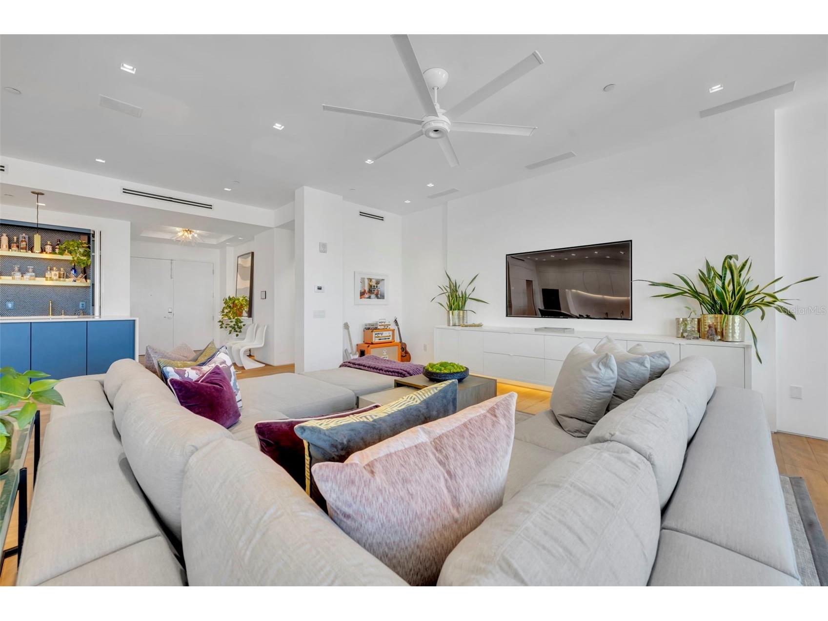 100 S Eola Drive #PH 116 Orlando FL 32801 - LAKE EOLA O6391143 image5