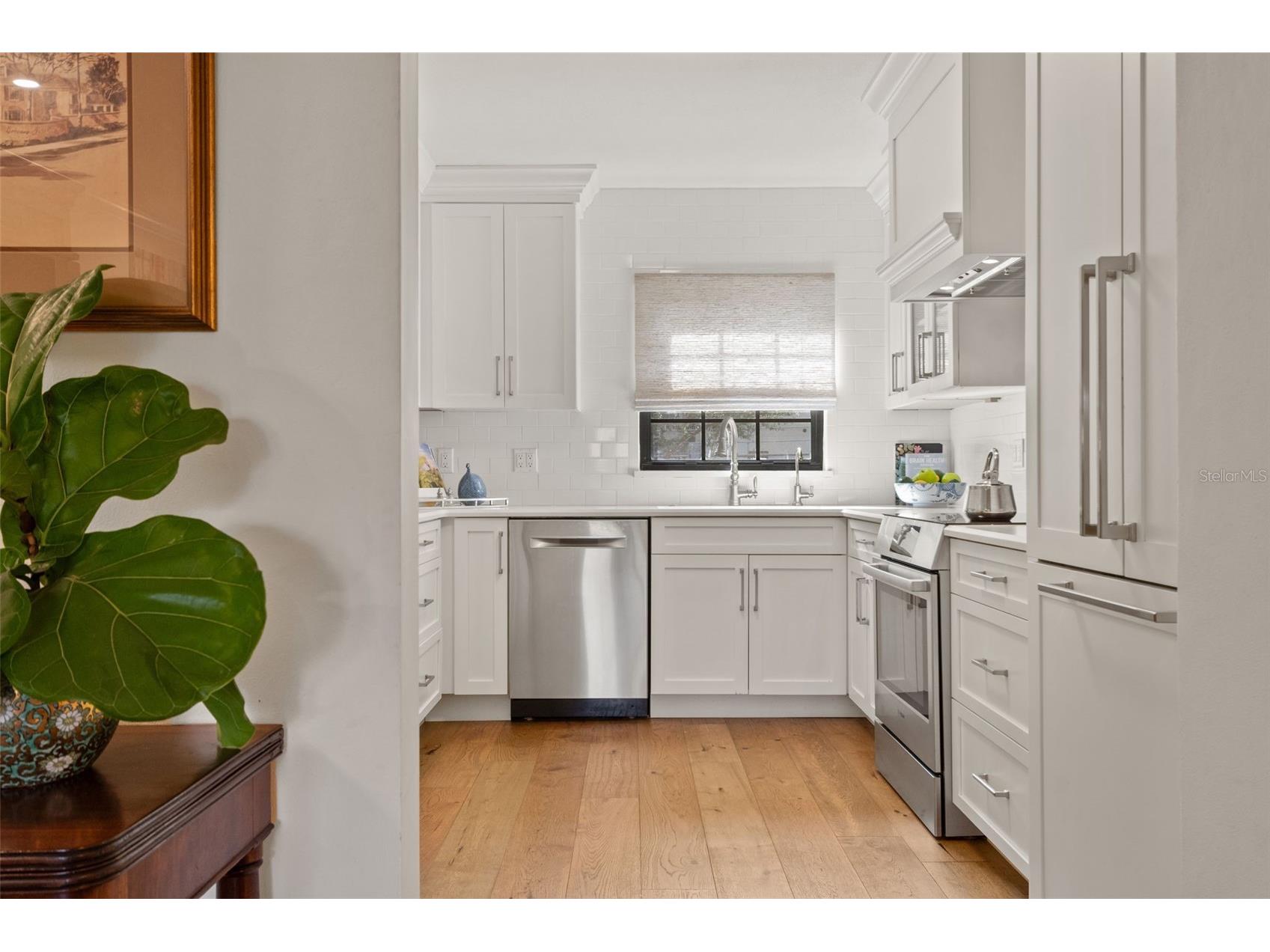 100 S Interlachen Avenue #101 Winter Park FL 32789 - LAKE OSCEOLA O6382597 image14