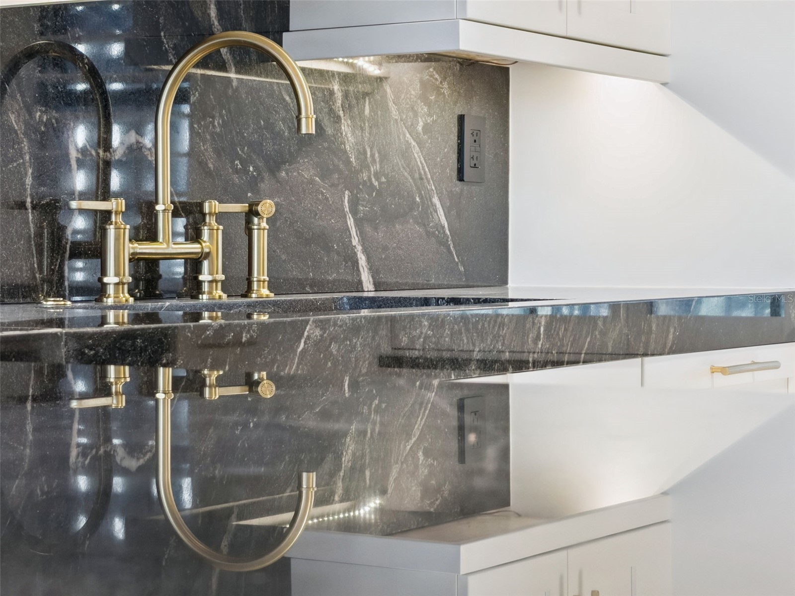 100 S Interlachen Avenue #404 Winter Park FL 32789 - LAKE OSCEOLA O6375851 image29