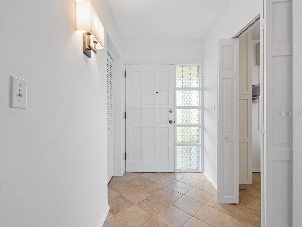 100 S Interlachen Avenue #503 Winter Park FL 32789 - LAKE OSCEOLA O6343006 image2