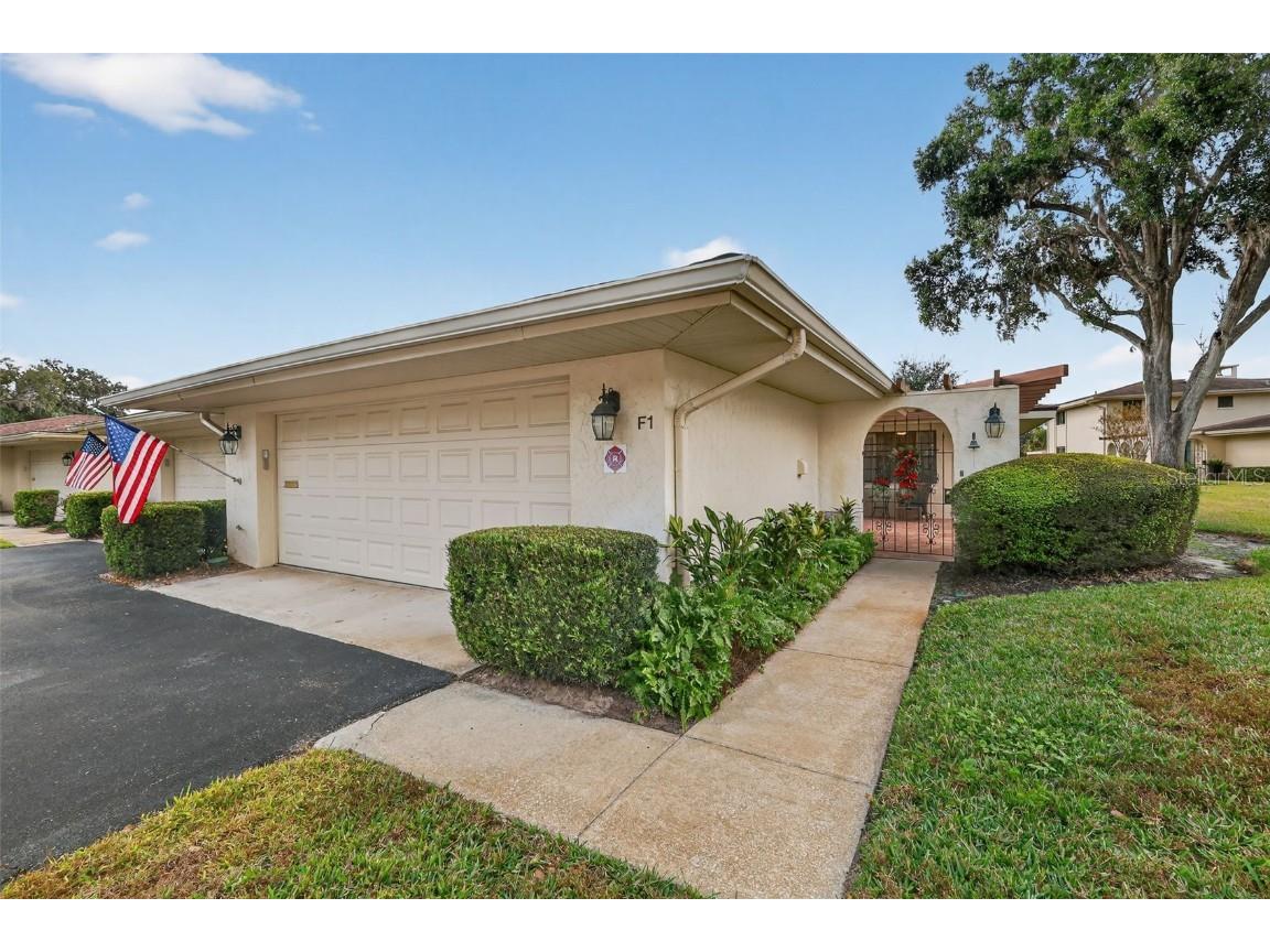 100 S Tremain Street #F1 Mount Dora FL 32757 G5105185 image1