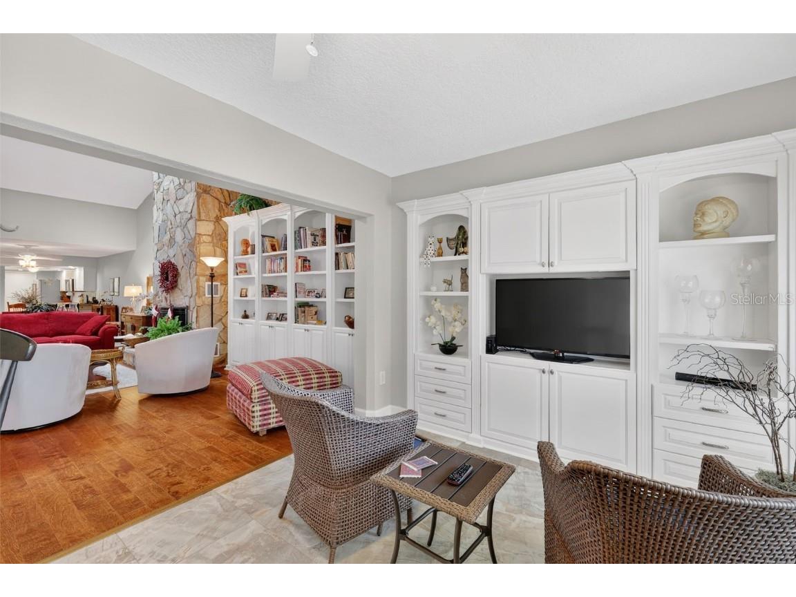 100 S Tremain Street #F1 Mount Dora FL 32757 G5105185 image17