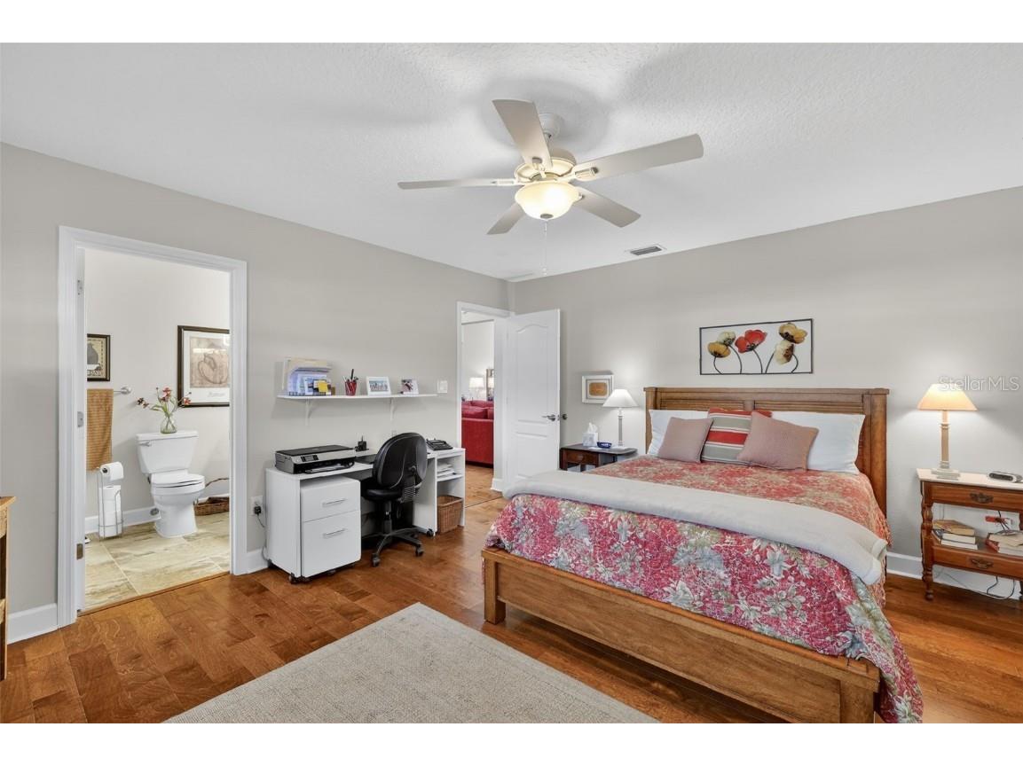 100 S Tremain Street #F1 Mount Dora FL 32757 G5105185 image19