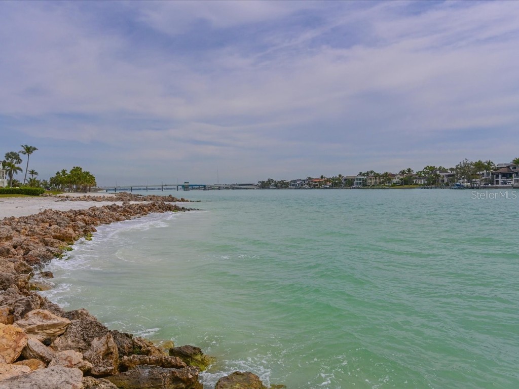 100 Sands Point Road #225 Longboat Key FL 34228 A4676681 image30