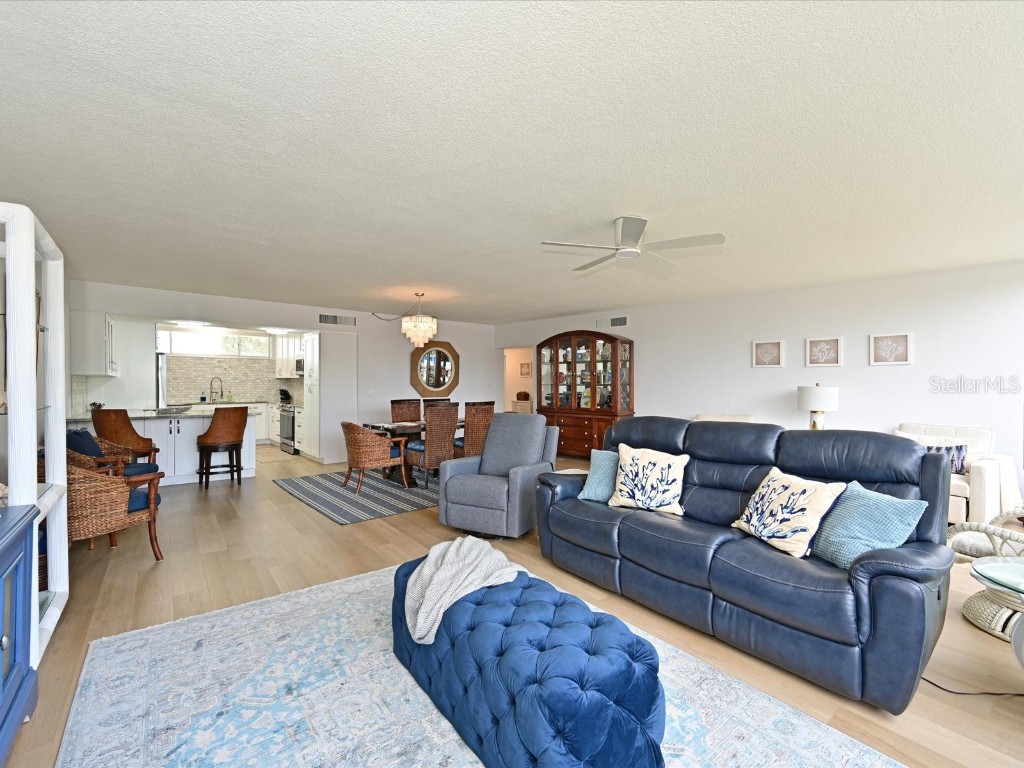 100 Sands Point Road #225 Longboat Key FL 34228 A4676681 image6