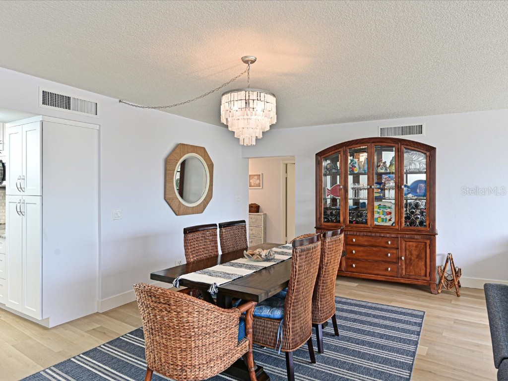 100 Sands Point Road #225 Longboat Key FL 34228 A4676681 image9