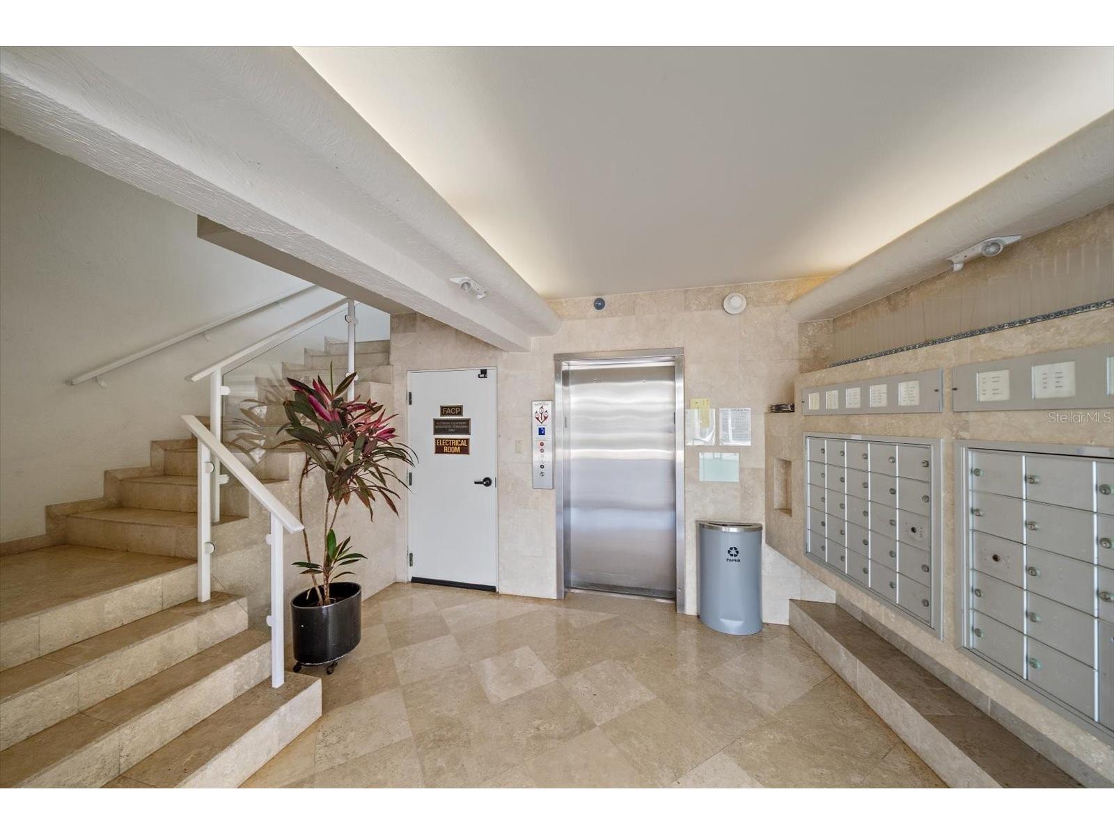 100 Sands Point Road #303 Longboat Key FL 34228 A4696825 image5
