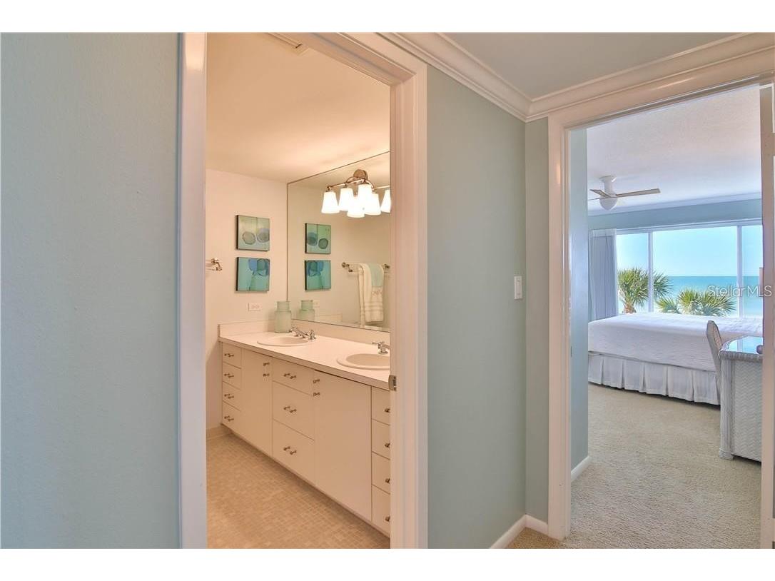 100 Sands Point Road #317 Longboat Key FL 34228 A4690601 image18