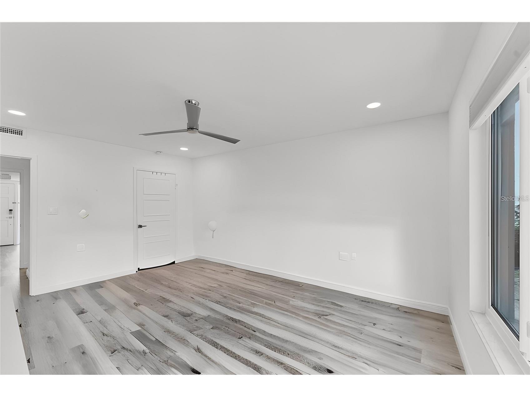 100 Sands Point Road #323 Longboat Key FL 34228 A4635400 image15