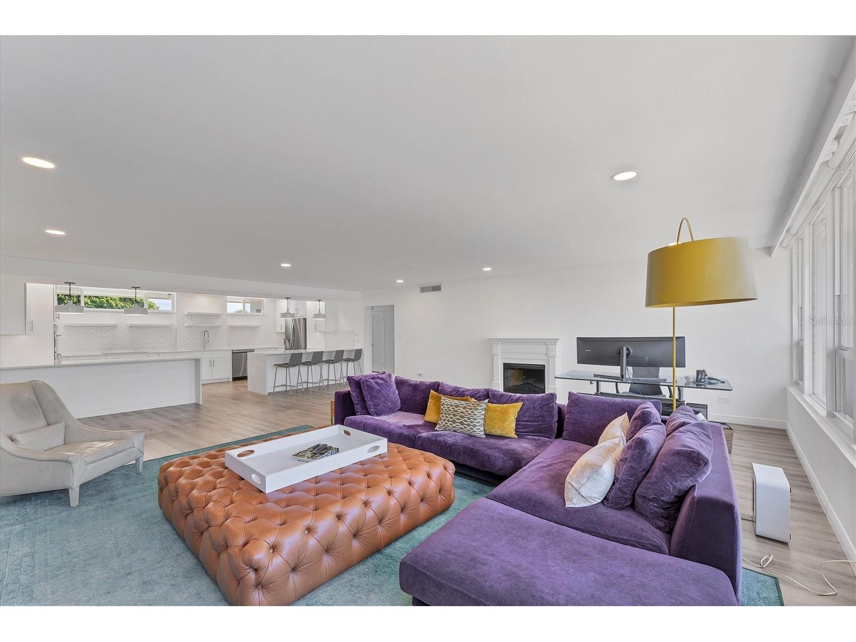 100 Sands Point Road #323 Longboat Key FL 34228 A4635400 image3