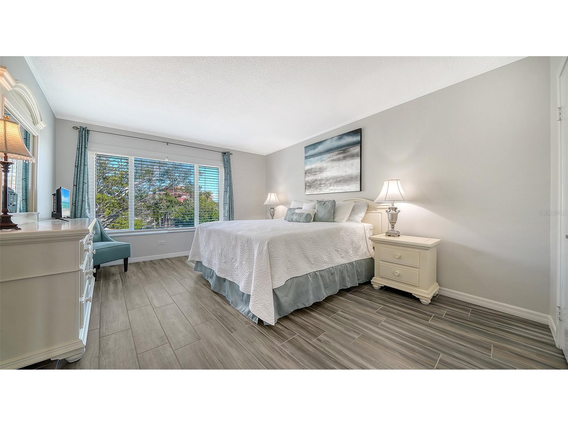 100 Sands Point Road #324 Longboat Key FL 34228 A4609759 image21