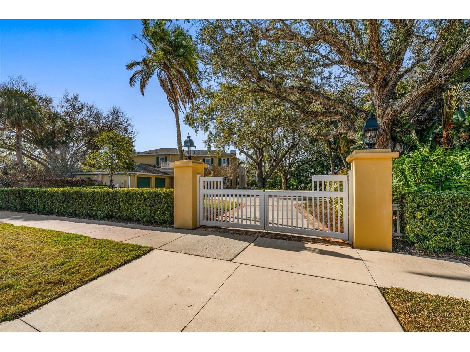 100 Sarasota Road Belleair FL 33756 TB8484557 image70