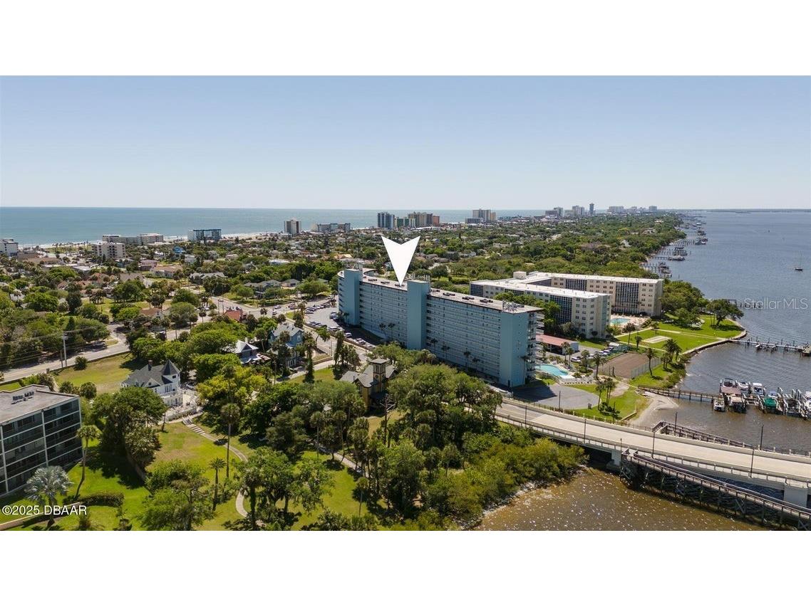 100 Silver Beach Avenue #716 Daytona Beach FL 32118 - HALIFAX RIVER V4942083 image1