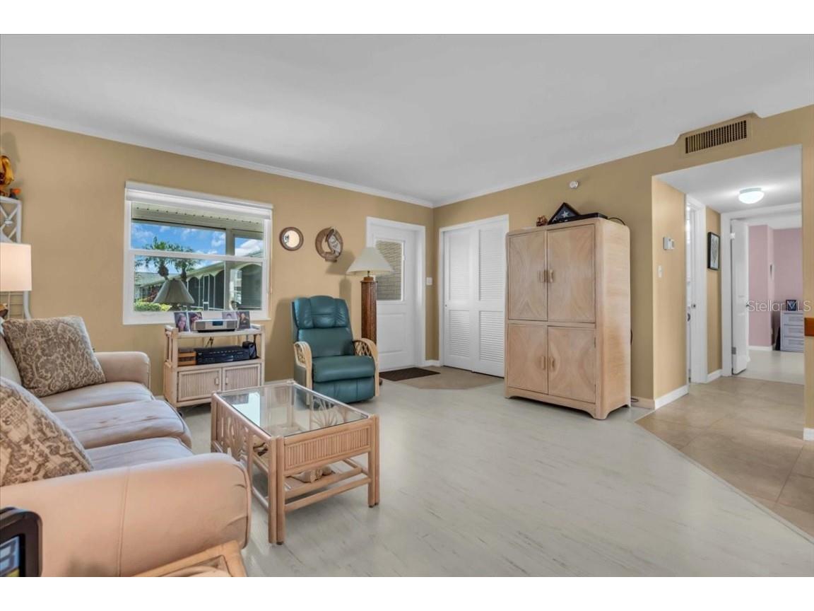 100 The Esplanade N #18 Venice FL 34285 N6139803 image7