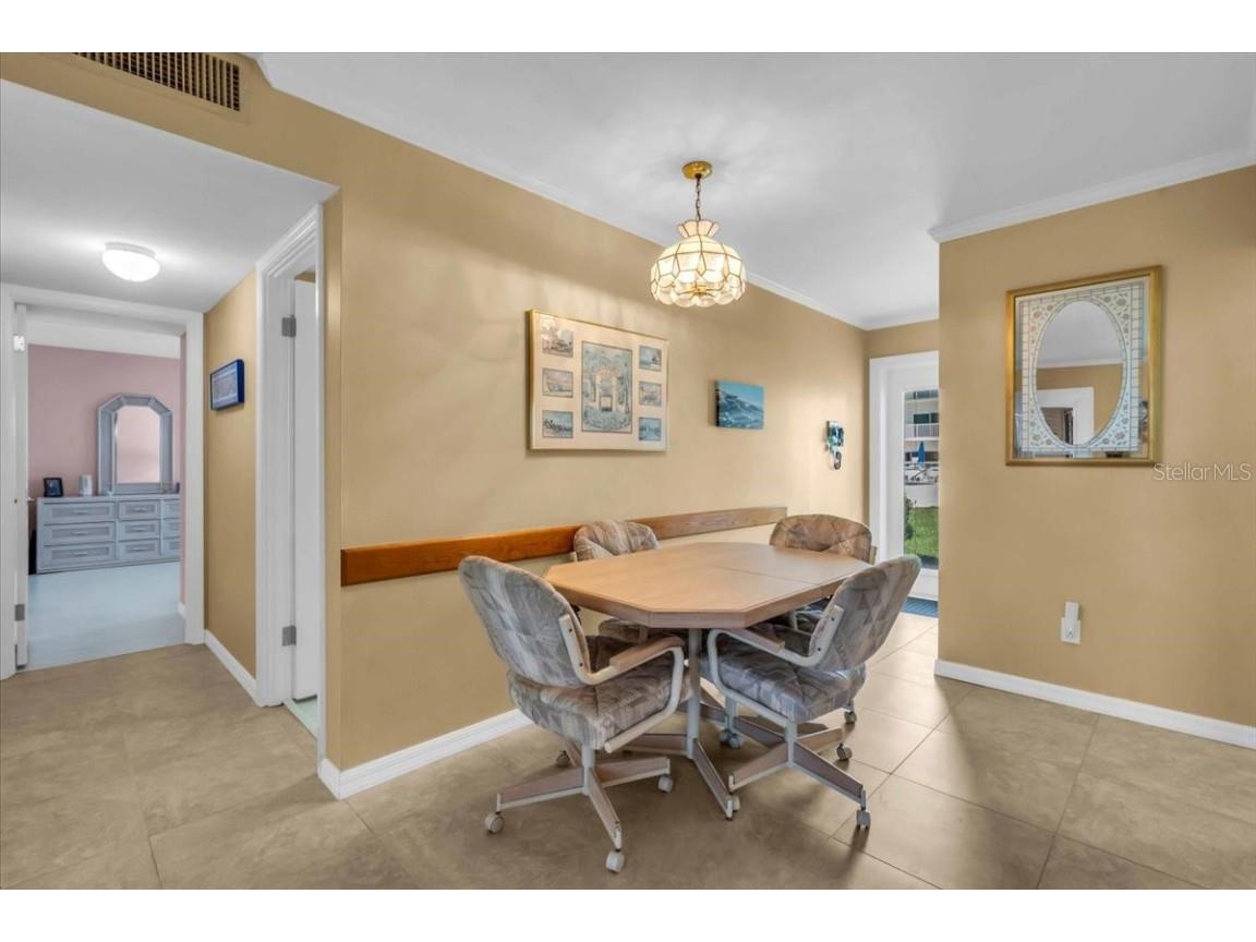 100 The Esplanade N #18 Venice FL 34285 N6139803 image9