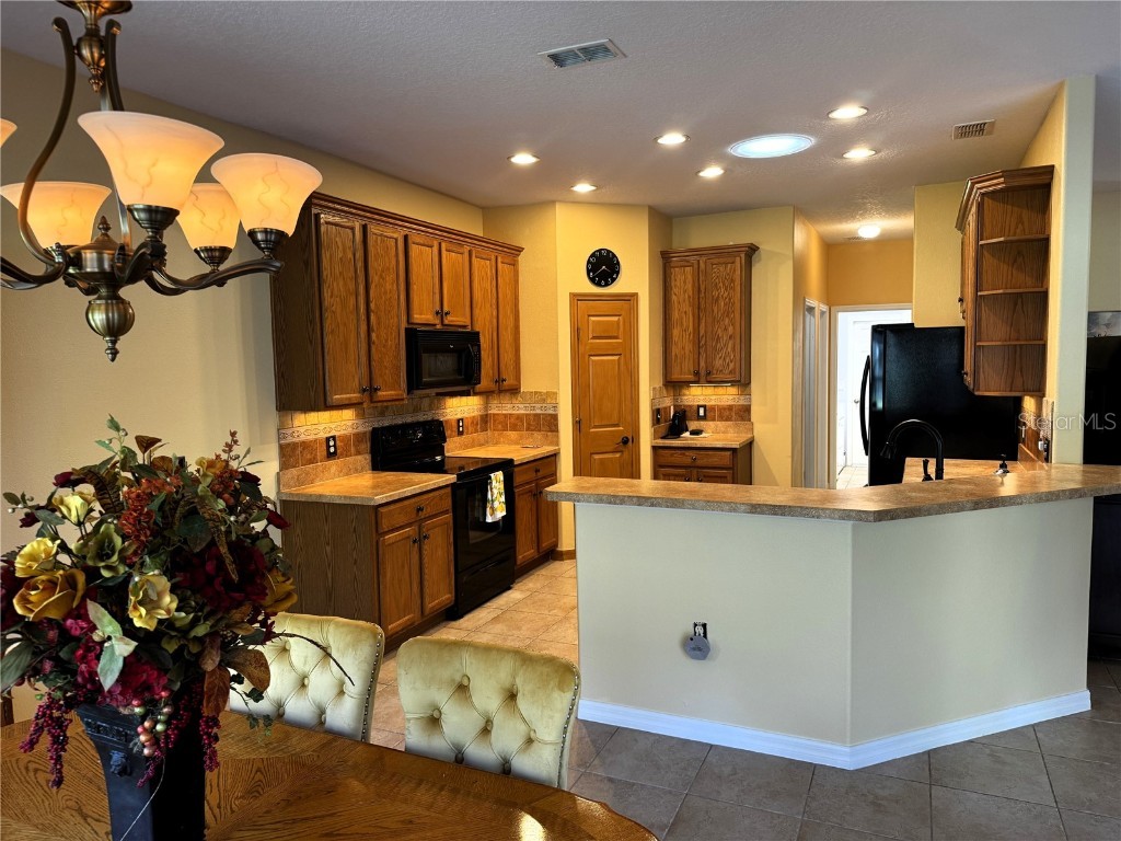 100 Vizcaya Court Poinciana FL 34759 TB8452171 image20