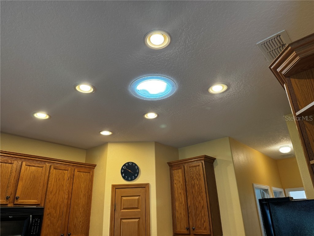 100 Vizcaya Court Poinciana FL 34759 TB8452171 image31