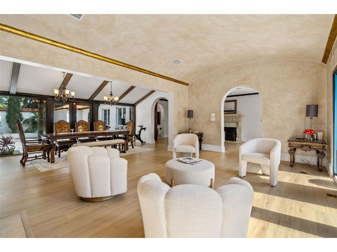 100 W Davis Boulevard Tampa FL 33606 T3435150 image10