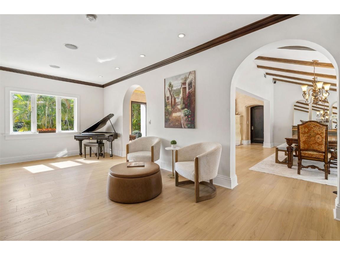 100 W Davis Boulevard Tampa FL 33606 T3435150 image11