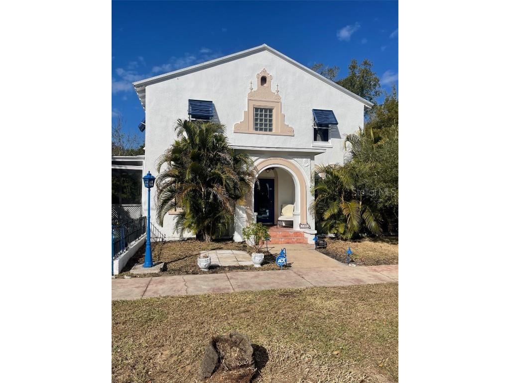 100 W Myrtle Street Howey In The Hills FL 34737 - LAKE HARRIS G5090406 image1