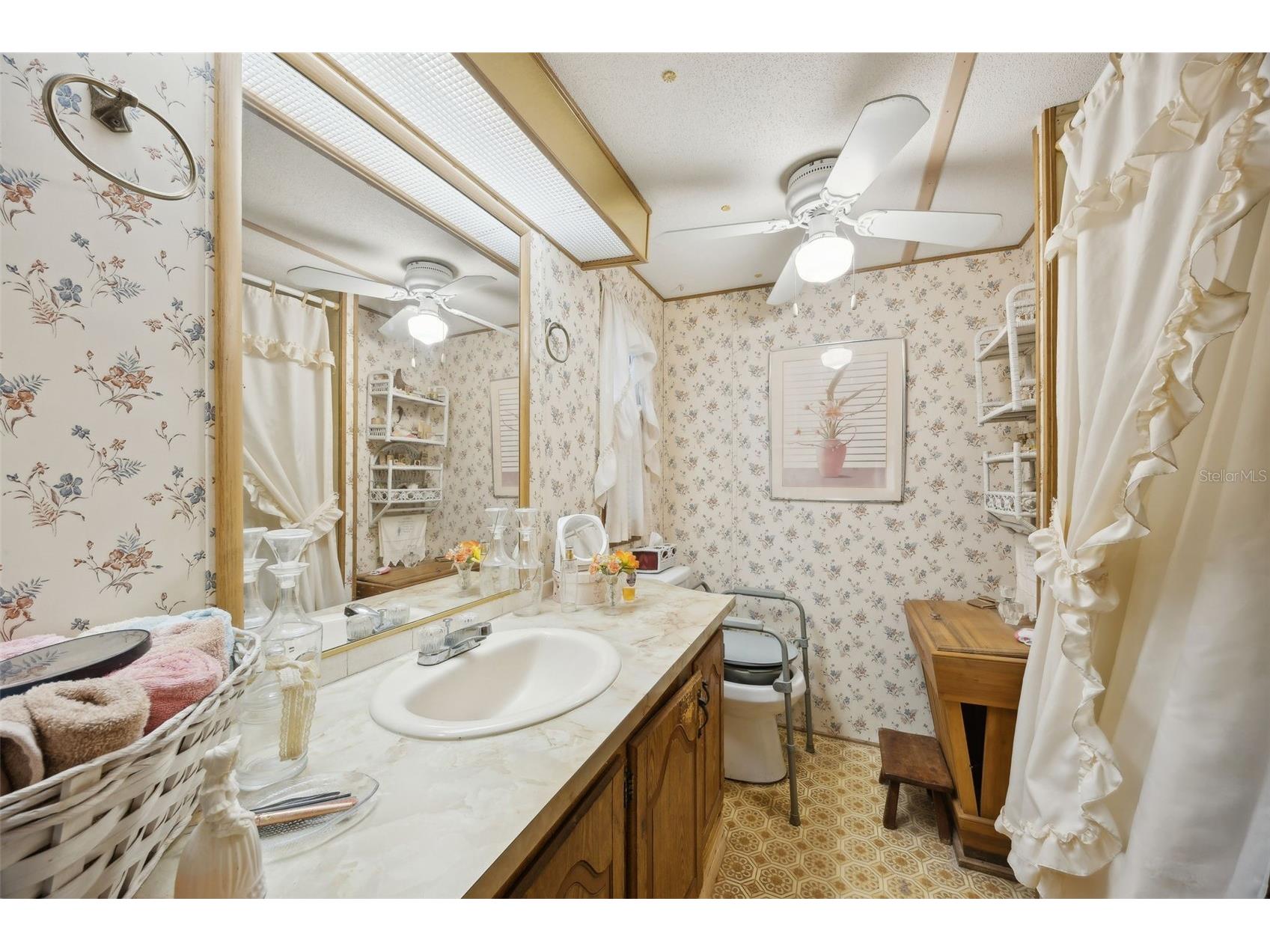 100 Waterway Avenue Satsuma FL 32189 - CANAL OFF DUNN'S CREEK GC537787 image12