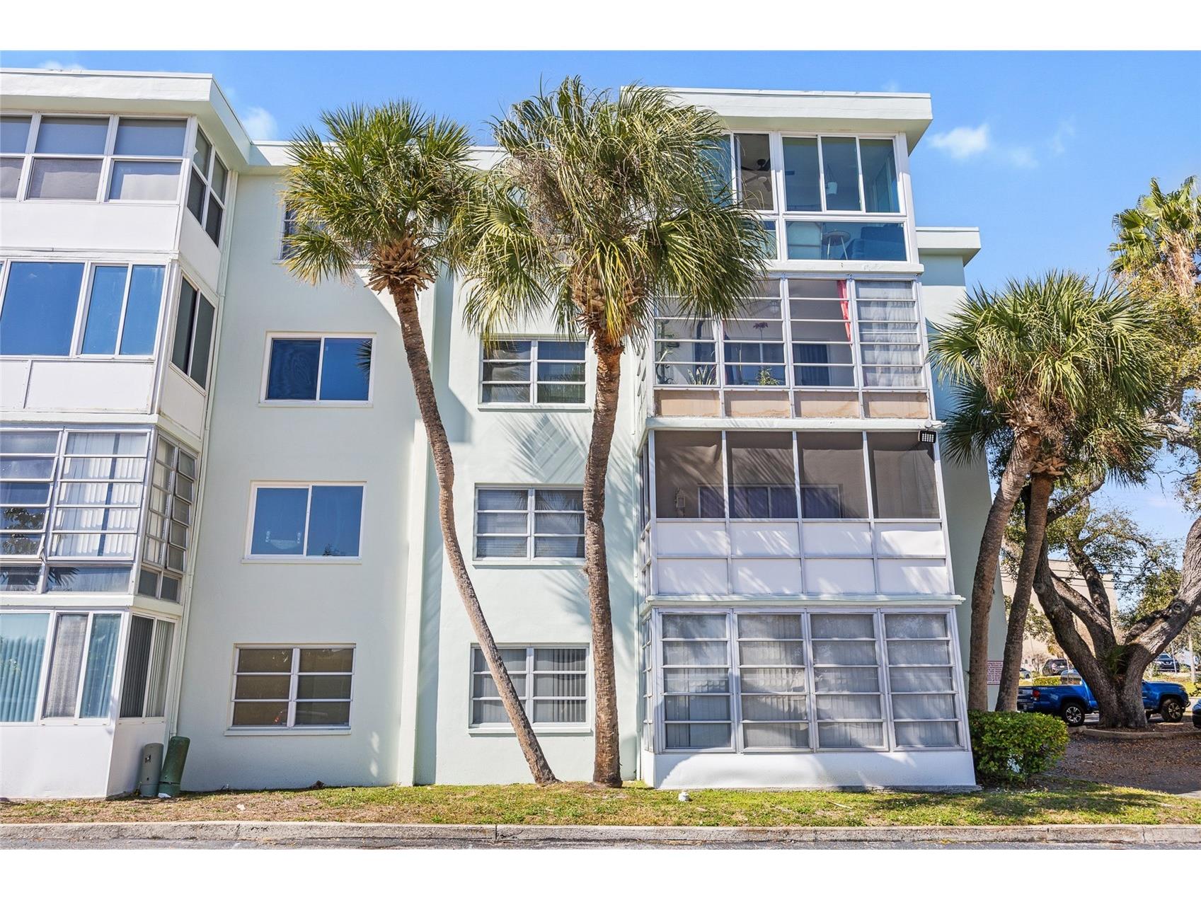 100 Waverly Way #201 Clearwater FL 33756 TB8478903 image2