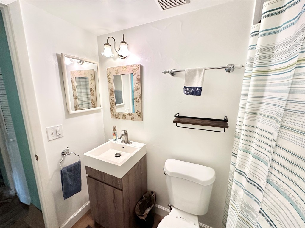 100 Waverly Way #302 Clearwater FL 33756 TB8437816 image11