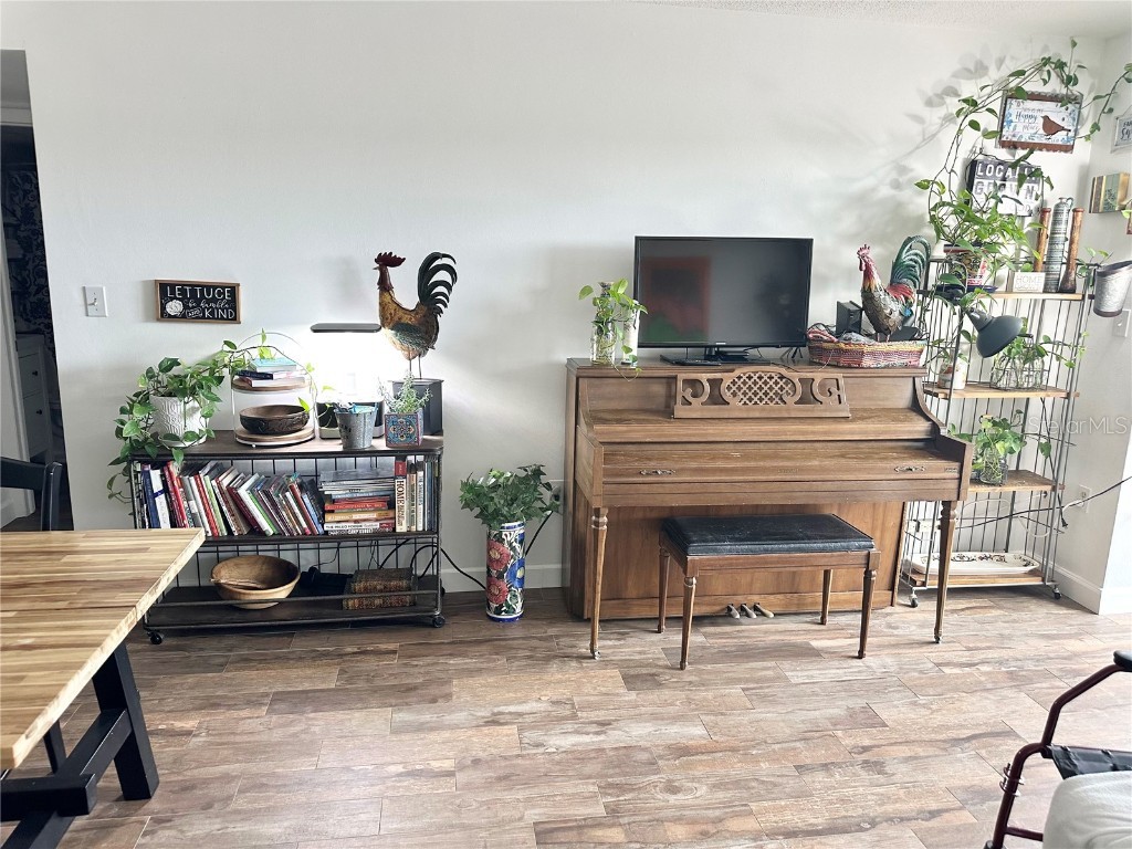 100 Waverly Way #303 Clearwater FL 33756 TB8448471 image13