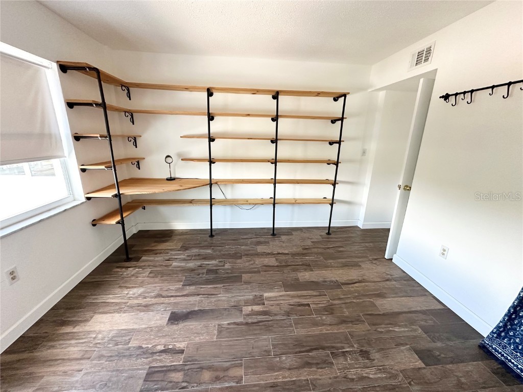 100 Waverly Way #303 Clearwater FL 33756 TB8448471 image27