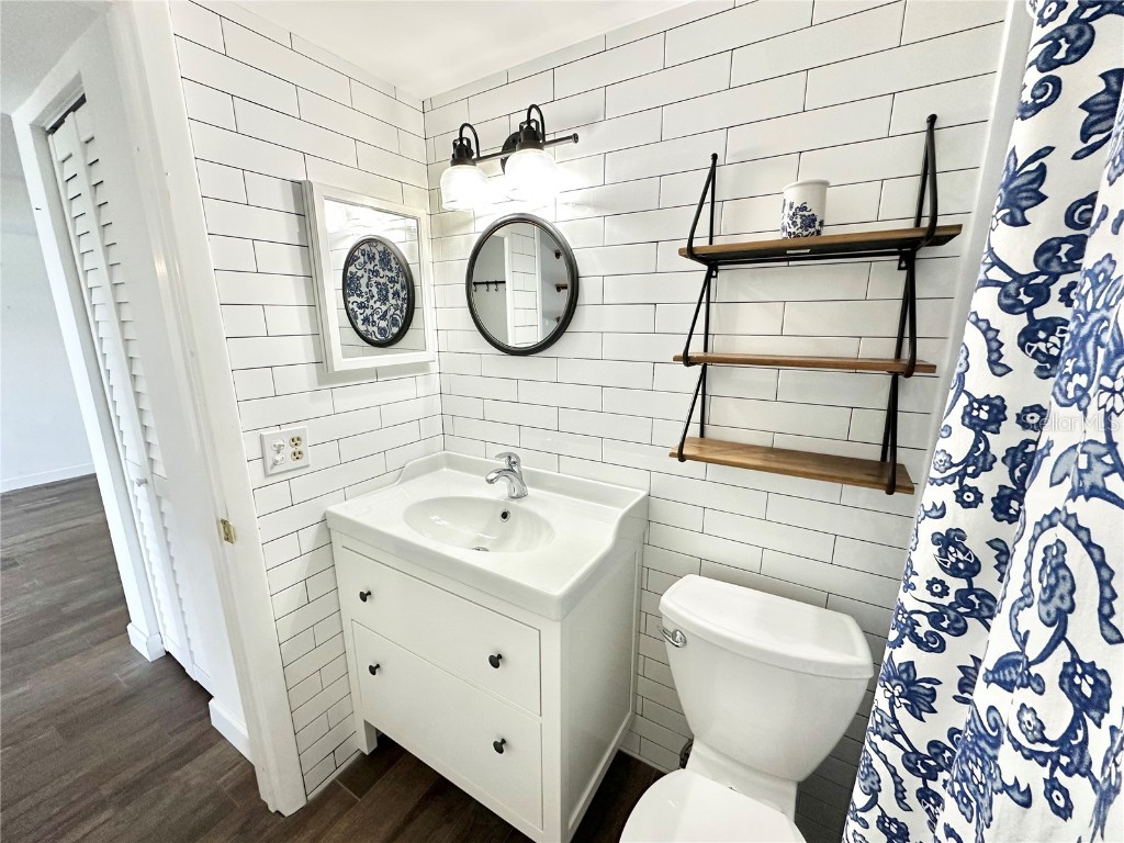 100 Waverly Way #303 Clearwater FL 33756 TB8448471 image35