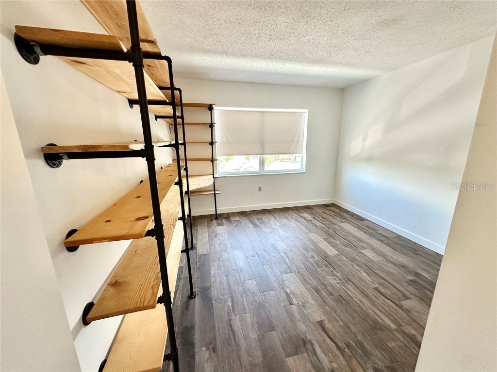 100 Waverly Way #303 Clearwater FL 33756 TB8448471 image46